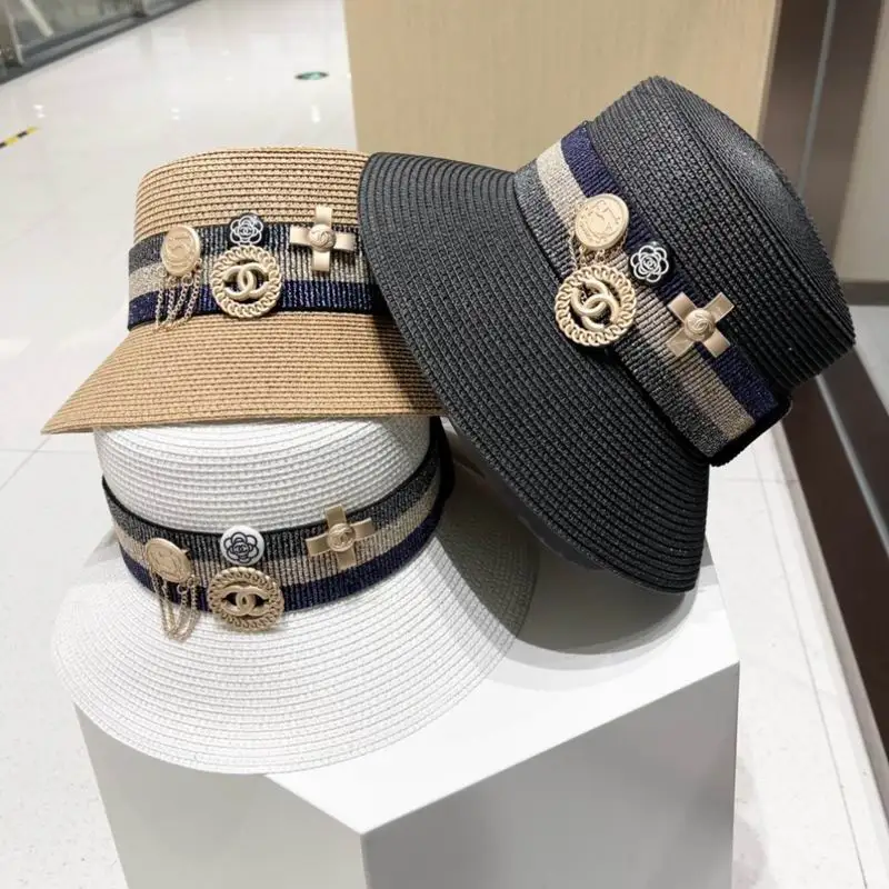 Chanel top hat 041536